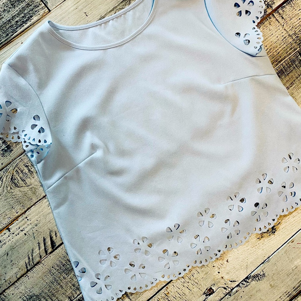 Vintage light blue periwinkle top